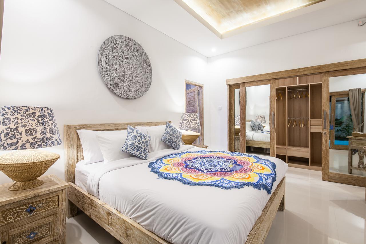 Ambermoon Villa 2 Seminyak  Ngoại thất bức ảnh